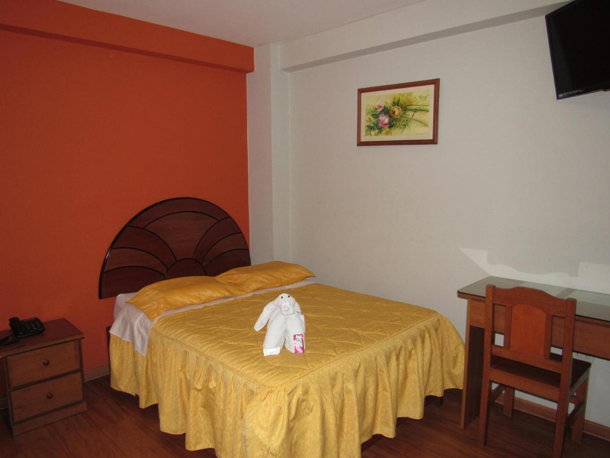 Hotel Bolivar 塔克纳 外观 照片
