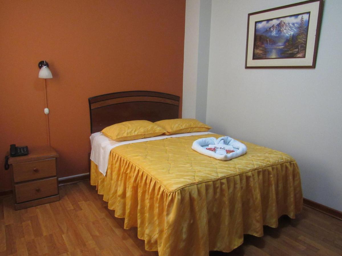 Hotel Bolivar 塔克纳 外观 照片