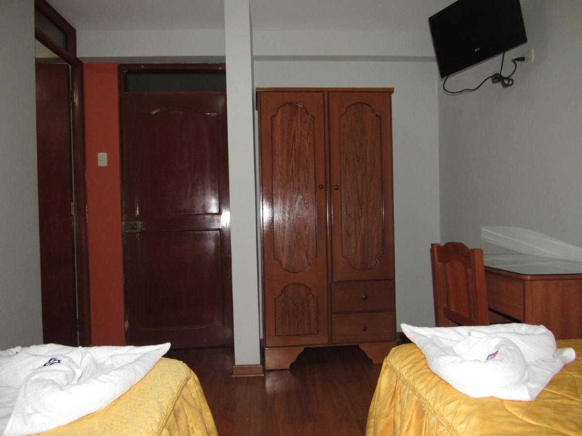 Hotel Bolivar 塔克纳 外观 照片