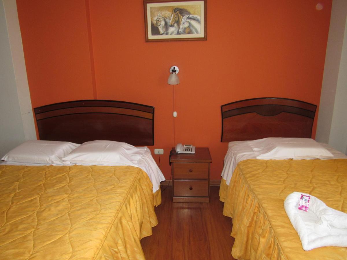 Hotel Bolivar 塔克纳 外观 照片